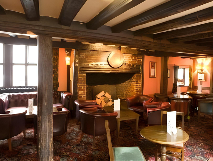 Food & Drinks 2, Bull Hotel by Greene King Inns, Suffolk