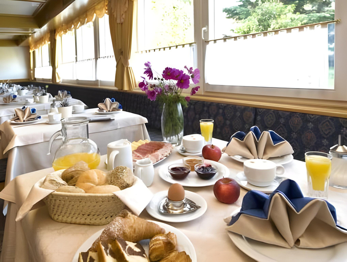 Food & Drinks 3, Martina Breakfast Lodge, Bolzano