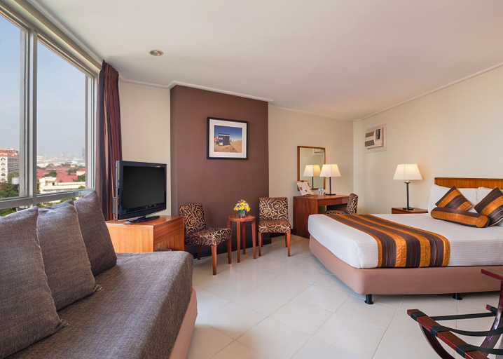 Bedroom 14