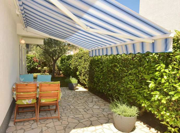 Others 4, Peaceful and Secluded Krk Apartment With Terrace, Krk