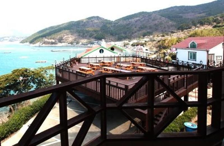 Others 5, Geoje Haerim Pension, Geoje