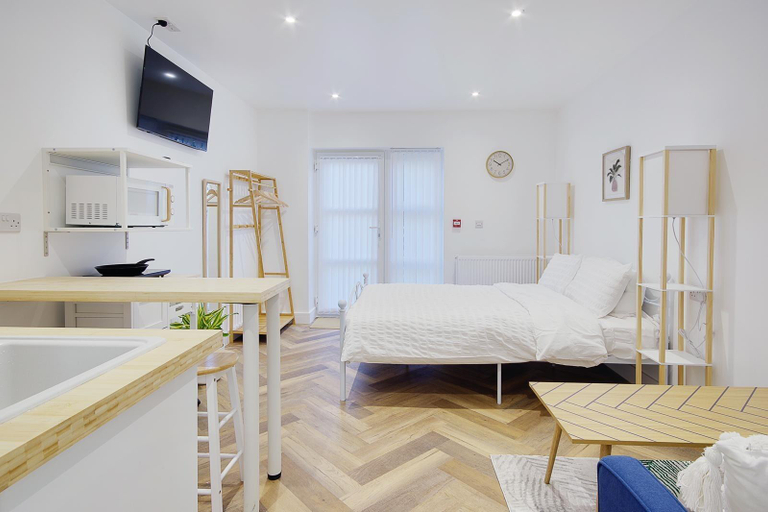 Bedroom 9