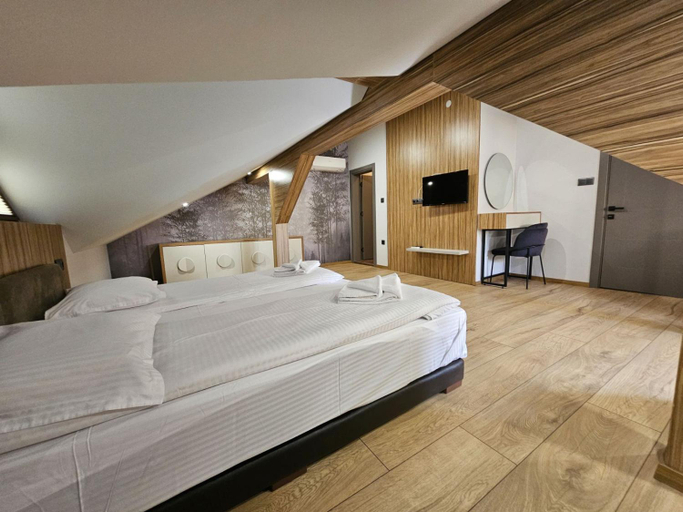 Bedroom 2, Hotel Delta Ognyanovo, Garmen