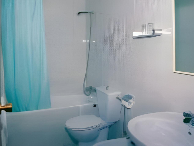 Bathroom 4, Hotel El Pescador, Girona