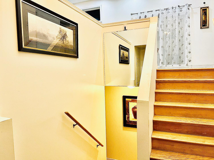 Others 2, LaVida Exclusive Guest House (Rm #3), Middlesex