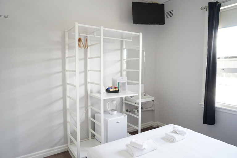 Bedroom 12