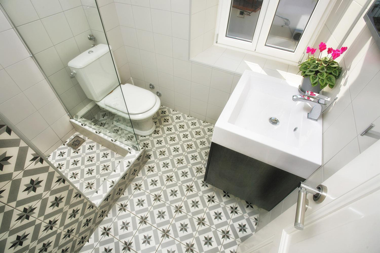 Bathroom 2, Apartments Barizon