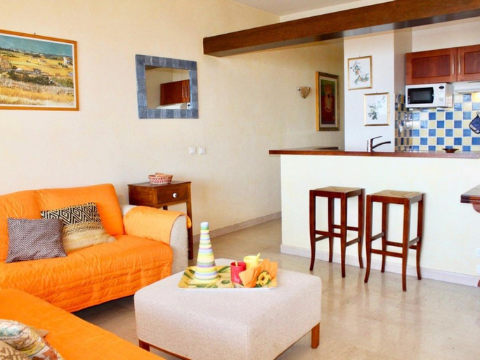 Others 4, Splendide T2 avec terrasse et garage, a 3 min de la plage, 4 couchages - FR-1-252A-120, Alpes-Maritimes
