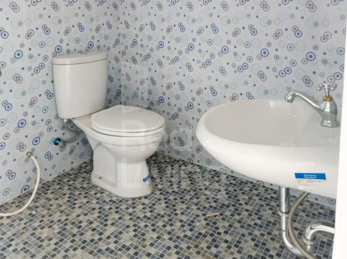 Bathroom 1
