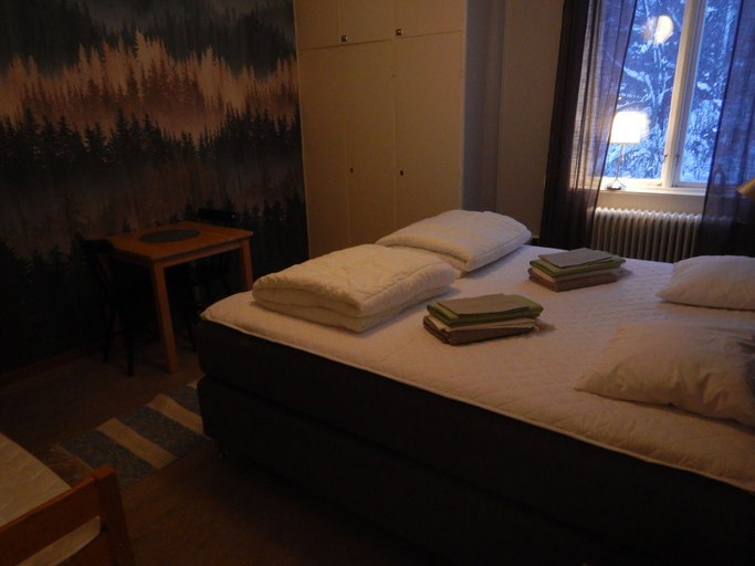 Bedroom 2, Jokkmokks Vandrarhem Åsgård, Jokkmokk