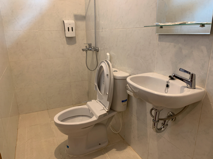 Bathroom 20
