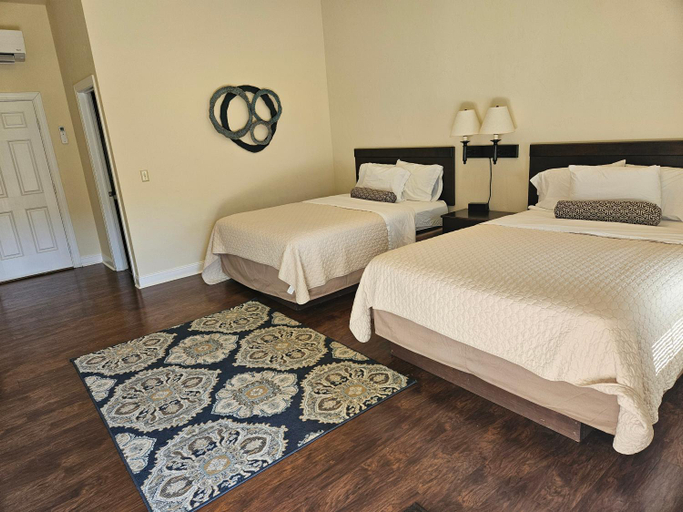Others 4, Sunset Cottage Motel Rooms, Westmoreland