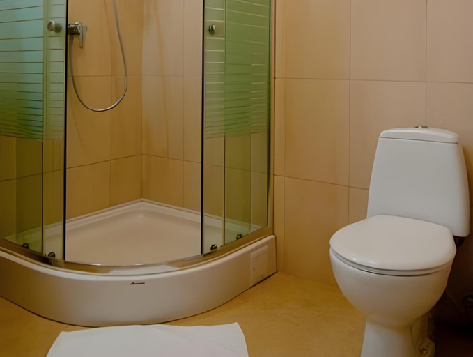 Bathroom 2, light hotel & hub, Dniprovs'kyi
