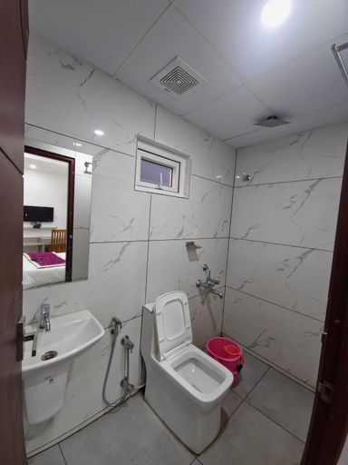 Bathroom 3, Grace Regency, Ernakulam