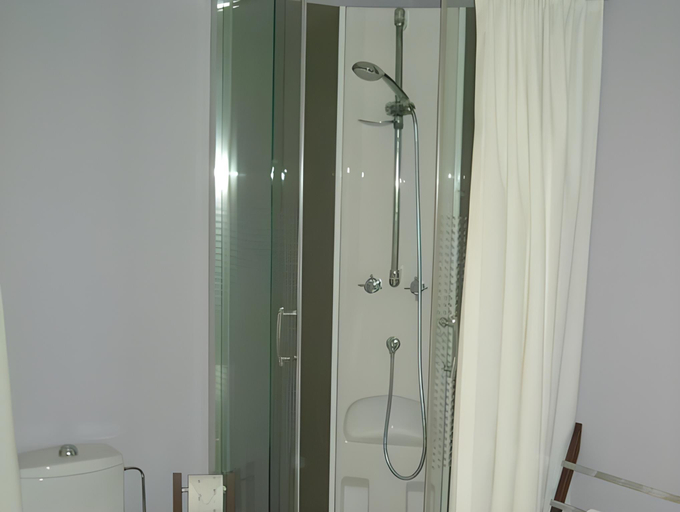 Bathroom 2, B&B Zinnen en Minnen, Antwerpen