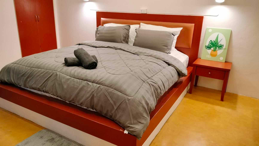 Bedroom 14