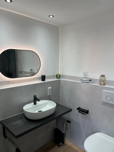 Bathroom 5