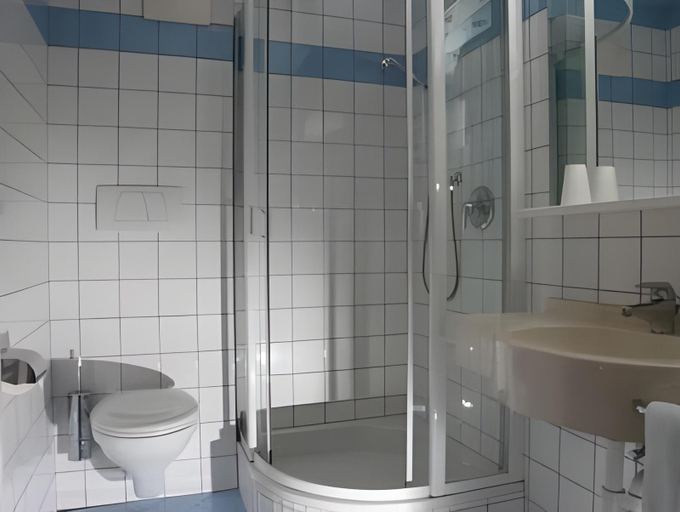 Bathroom 4, Residence Sonneck, Bolzano