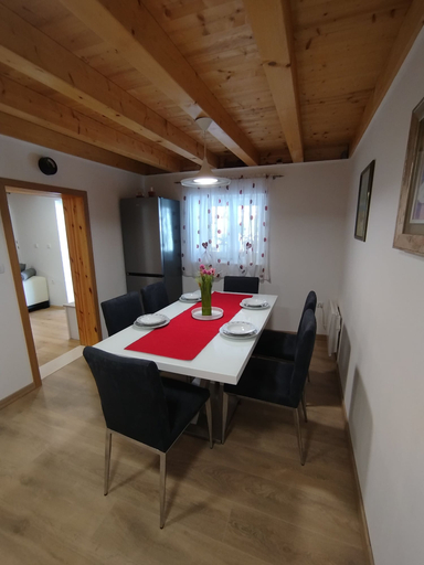 Others 4, Vacation house Luce, Seget