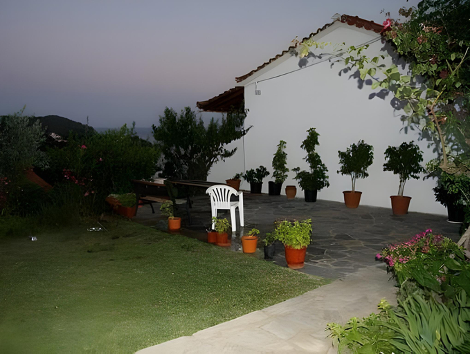 Others 5, Kolios View Studios, Thessaly