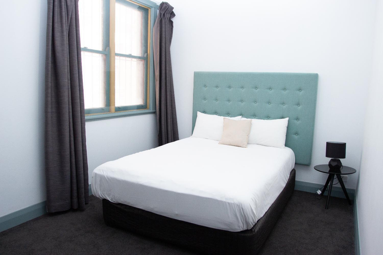 Bedroom 28