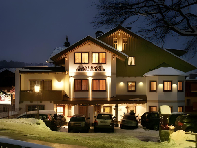 Exterior & Views 1, Hotel Garni Landhaus Trenkenbach, Liezen