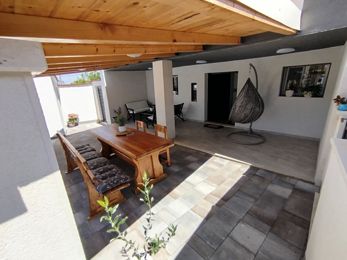 Others 3, Vacation house Luce, Seget