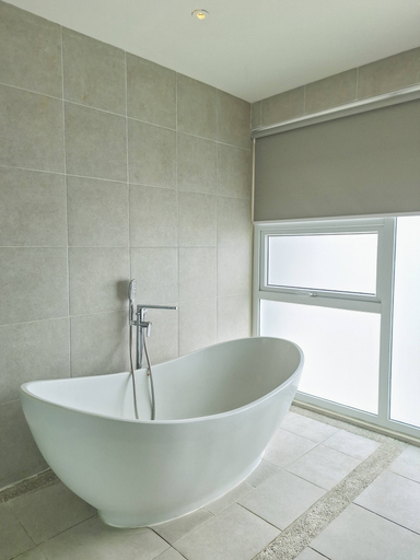 Bathroom 6