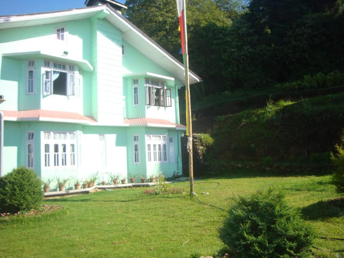 Others 4, Vamose Dawa Lucky's, West Sikkim