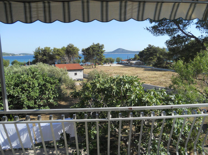 Others 5, Apartments Krzelj, Vodice