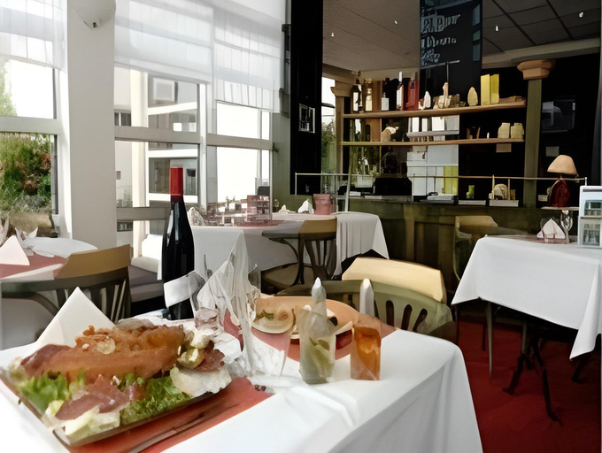 Food & Drinks 4, Logis Hôtel du Haut-Bugey, Ain