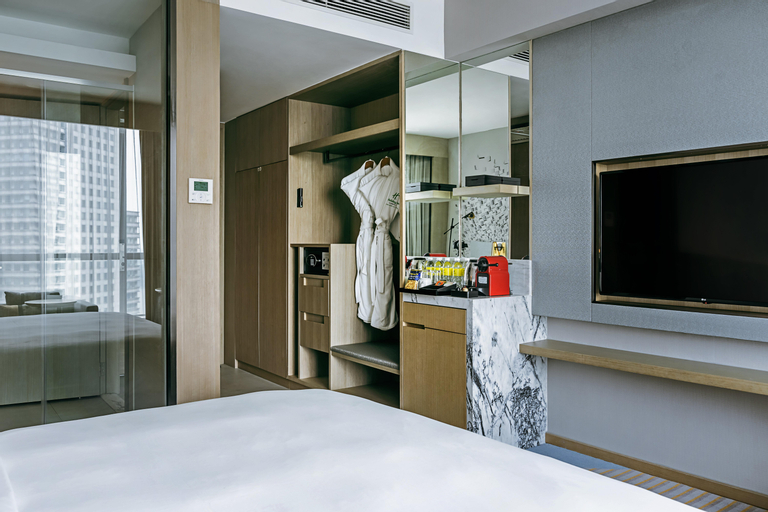 Bedroom 16