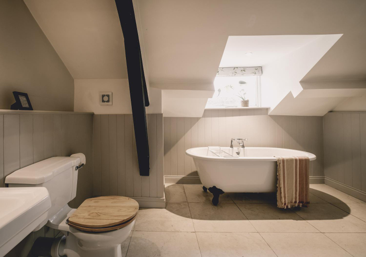 Others 3, The Hare & Hounds Inn, Cumbria