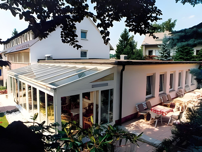 Pension zum Lowen, Parkplatz, Fruhstuck, Wlan, Zentral, Hof