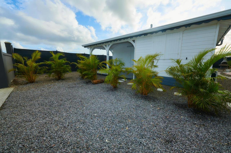Others 2, LES VILLAS LOURYA MARIE-GALANTE, Grand-Bourg