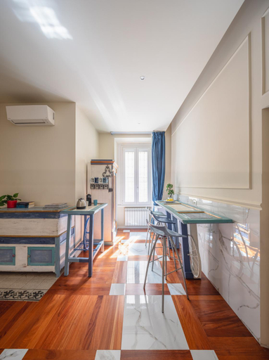 Others 4, Altair Guest House, Rome