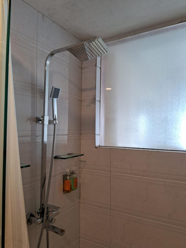 Bathroom 4, Crescent Resort, Darjiling