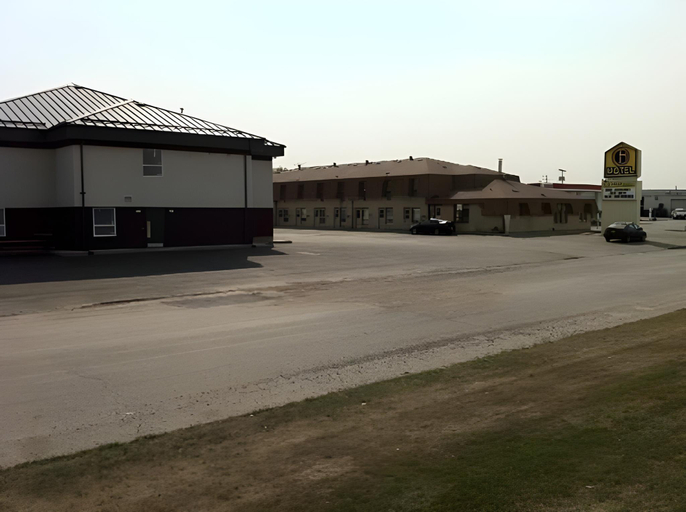 Others 3, Circle 6 Motel, Division No. 2