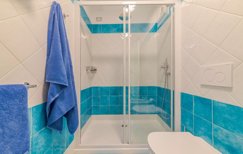 Bedroom 1, Gorgeous Apartment In Deiva Marina With Wifi, La Spezia