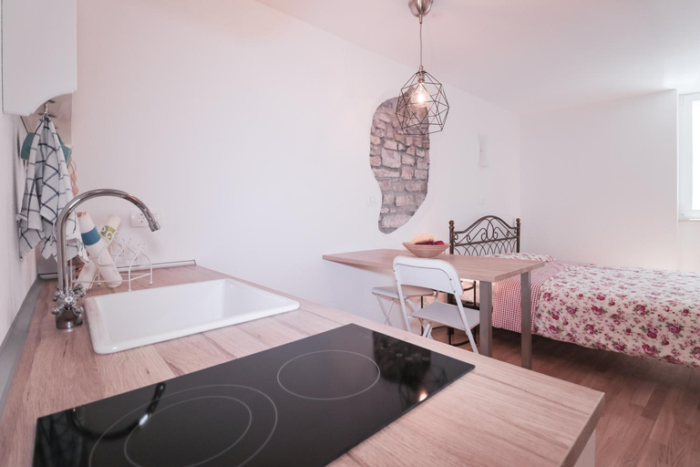 Bedroom 2, Apartments Pia, Piran