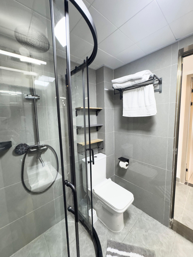 Bathroom 2, Winchester Garden, Dagoretti North
