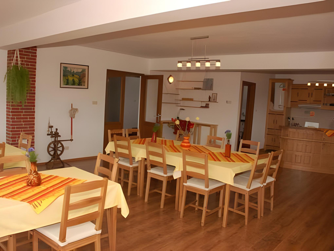 Food & Drinks 4, Pensiunea si Bungalouri Horizont, Odorheiu Secuiesc