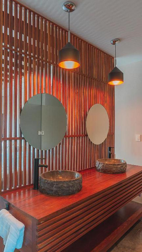 4, Tulum Luxury Jungle Suite H18 with Cenote, Temazcal, Pool & more Amenities, Cozumel