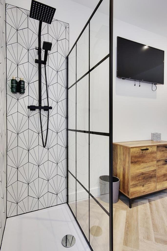 Bathroom 5