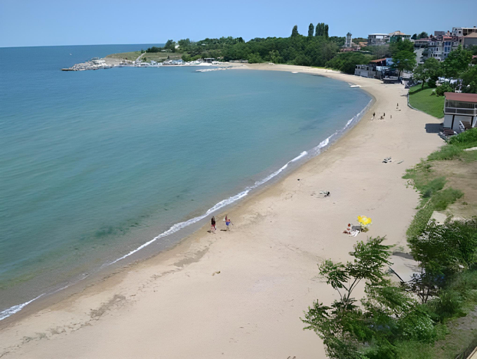 Others 5, Villa Maria 2, Sozopol