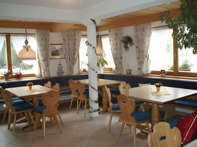 Food & Drinks 2, s´Waldhaus, Imst