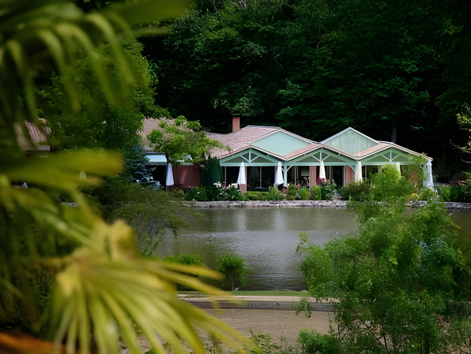 Exterior & Views 2, Domaine Du Roi Kysmar, Gironde