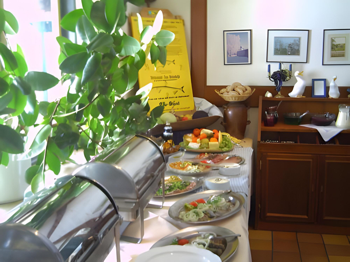 Food & Drinks 5, Zur Rennbahn, Harburg
