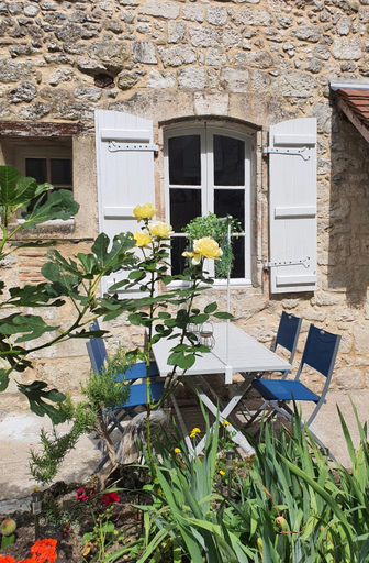 Others 2, La Casa Nomade, Dordogne