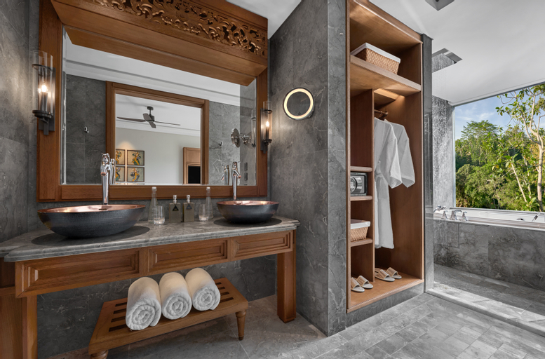 Bathroom 6
